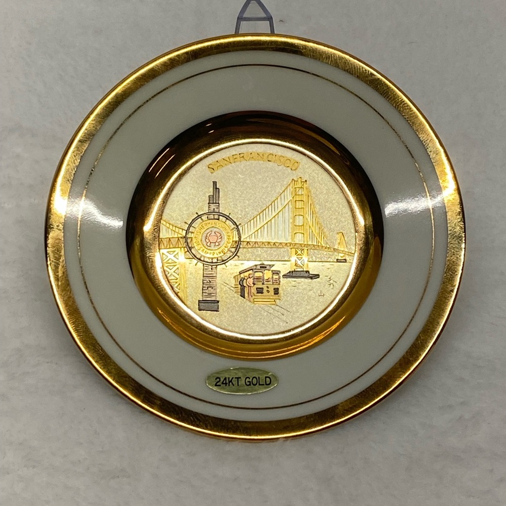 BEAUTIFUL The Art of CHOKIN 3.25 “ 24K Gold Edge, San Francisco Golden Gate